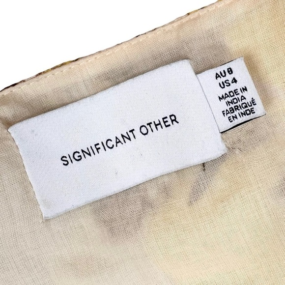 NWOT Significant Other top linen yellow flower crop blouse shirt Aisha Revolve 4 - Picture 3 of 15